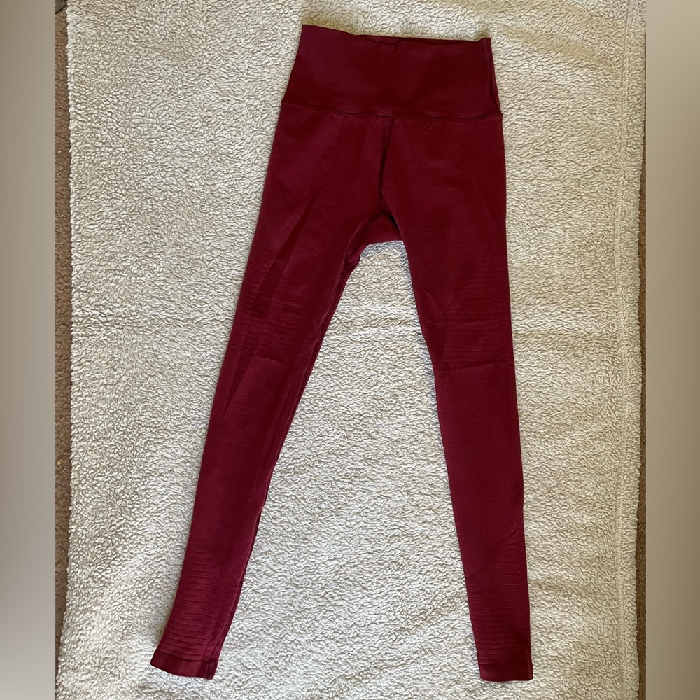 Alphalete Leggings